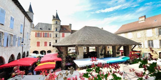 Le Pigeonnier Maison De Caractere Logement 4 Personnes La Maisonnette Renovee Logement 2 Personnes Floirac  Kültér fotó