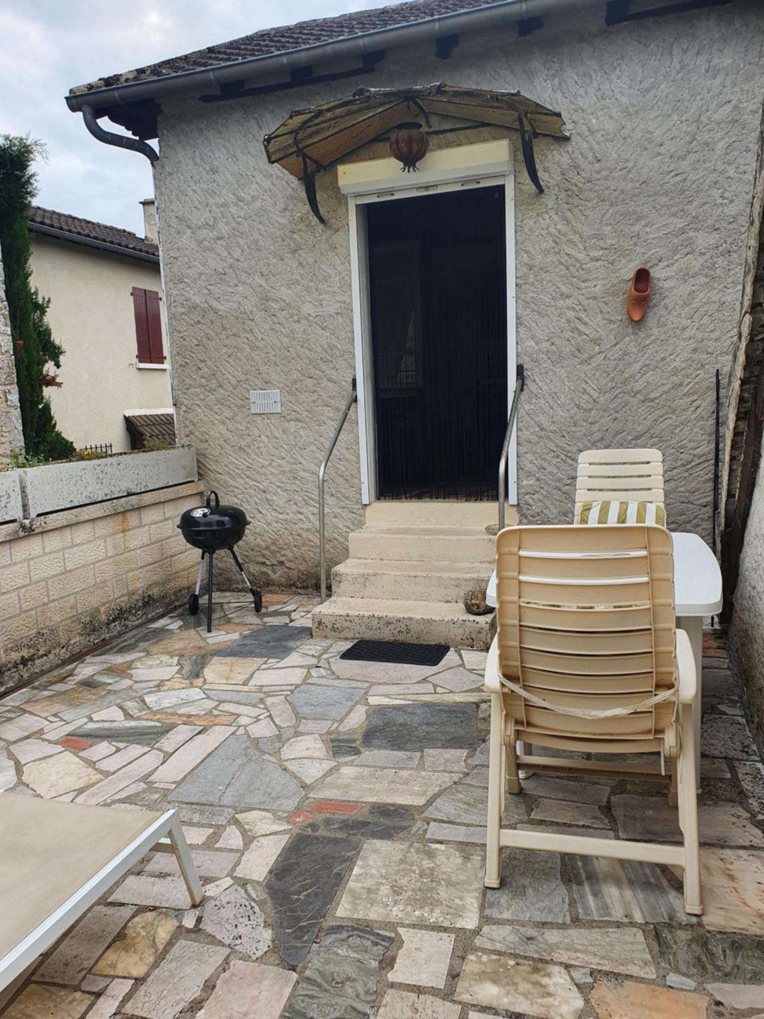 Le Pigeonnier Maison De Caractere Logement 4 Personnes La Maisonnette Renovee Logement 2 Personnes Floirac  Kültér fotó